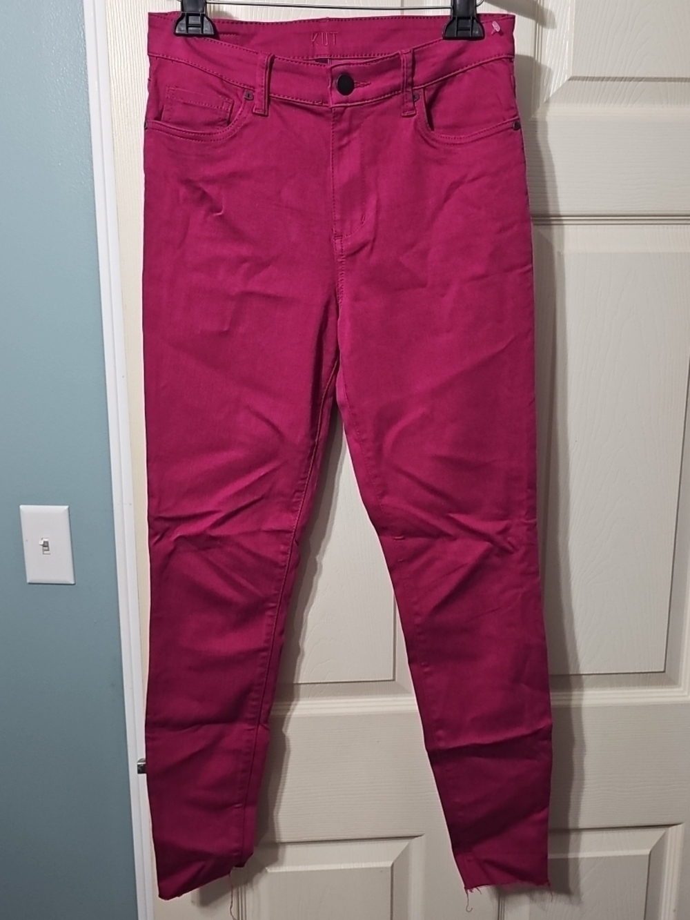 Kut From The Kloth Fuchsia‎ High Rise Ankle Skinny Jeans Women's Size 8 EUC